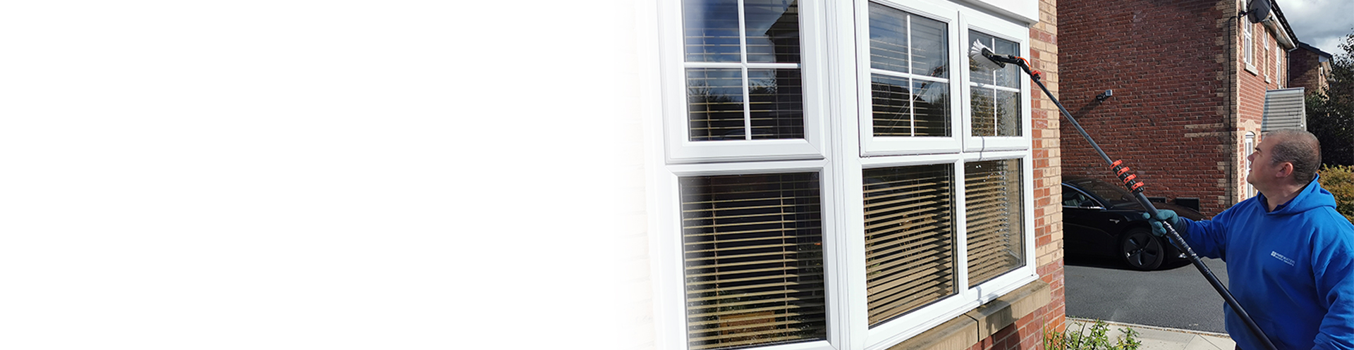 Three Best Rated window cleaner in Crewe